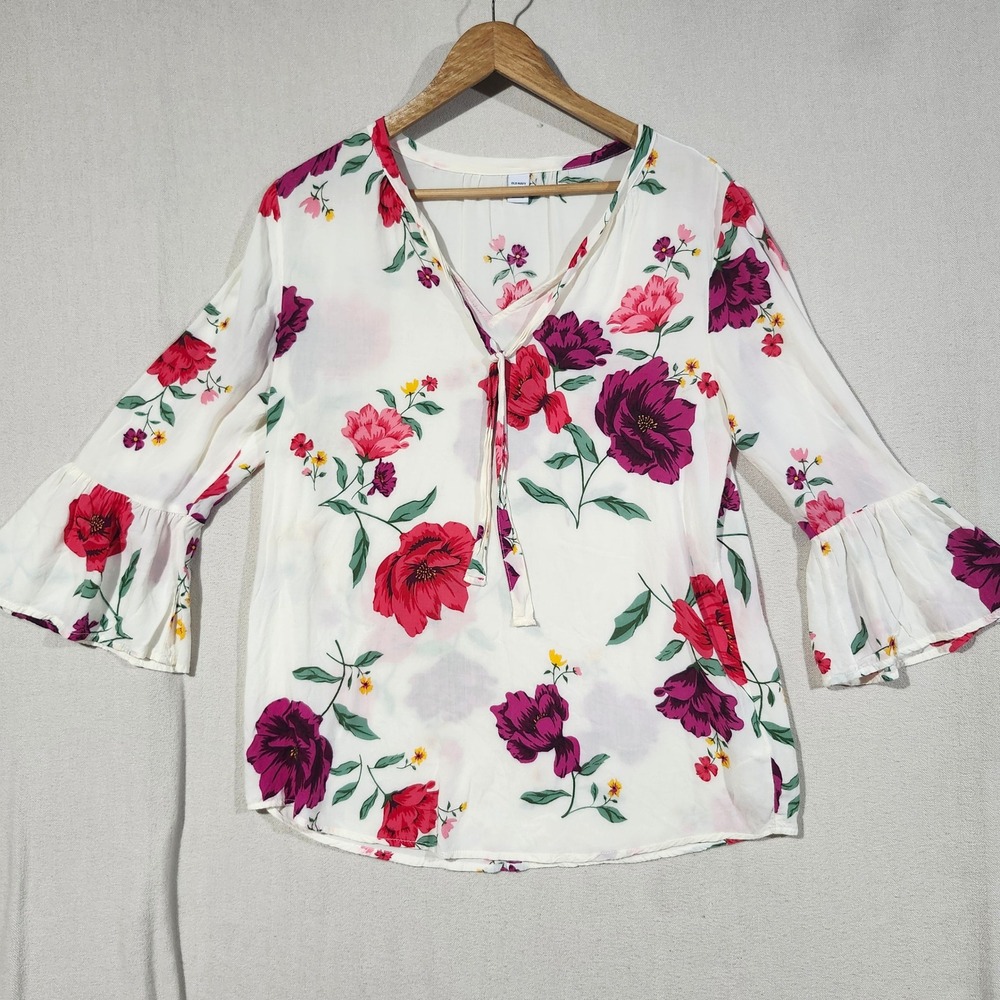 Old‎ Navy Womens Floral Bell Sleeve Boho Blouse White Magenta Size M Rayon Top